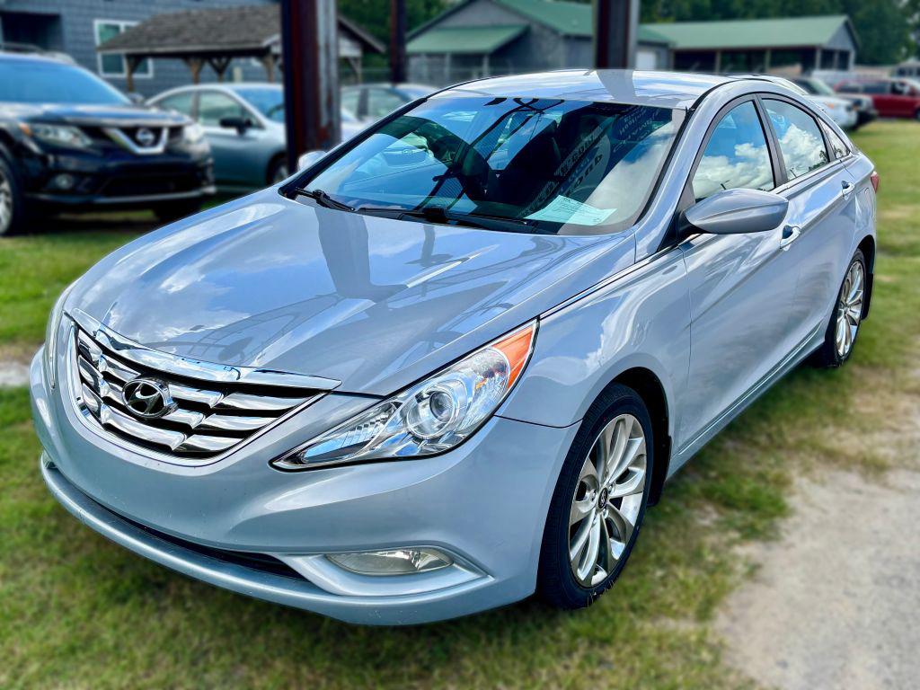 2012 Hyundai Sonata - $7,650