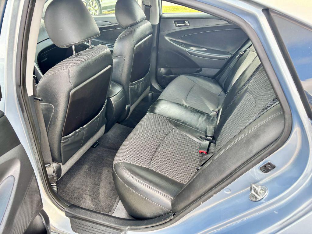 2012 Hyundai Sonata - $7,650