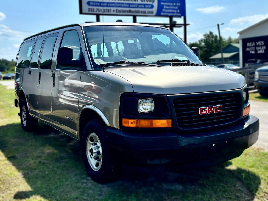 2003 GMC Savana - $8,950