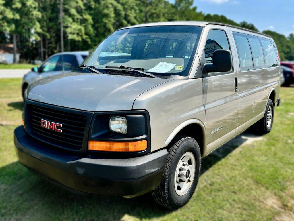 2003 GMC Savana - $8,950
