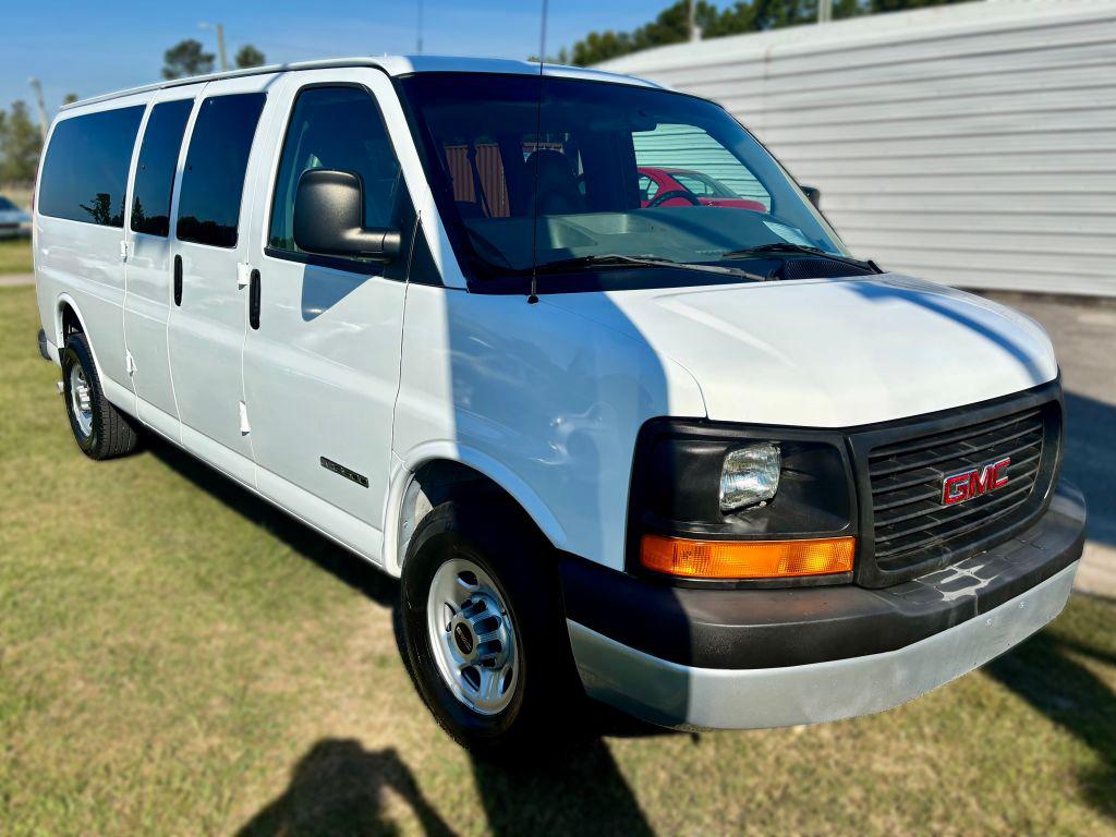 2005 GMC Savana - $12,000