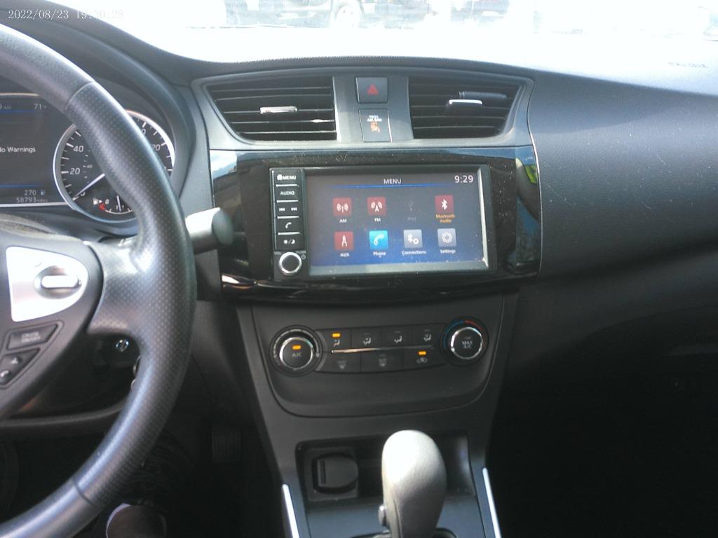 2019 Nissan Sentra S photo