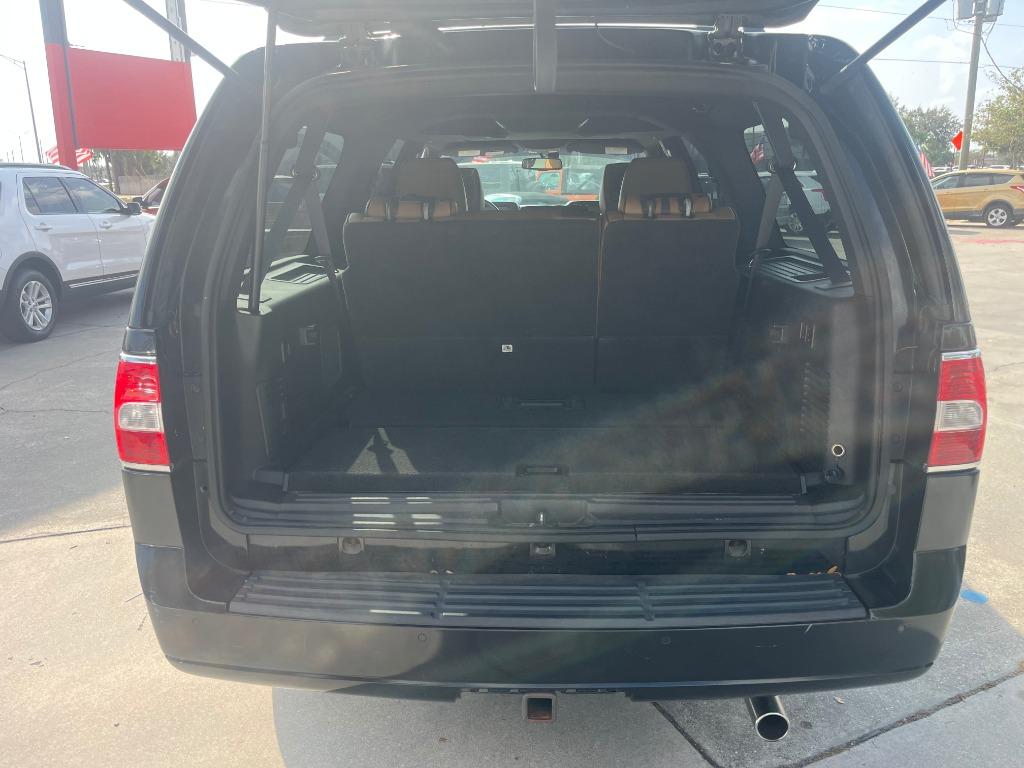 2013 Lincoln Navigator - $8,495