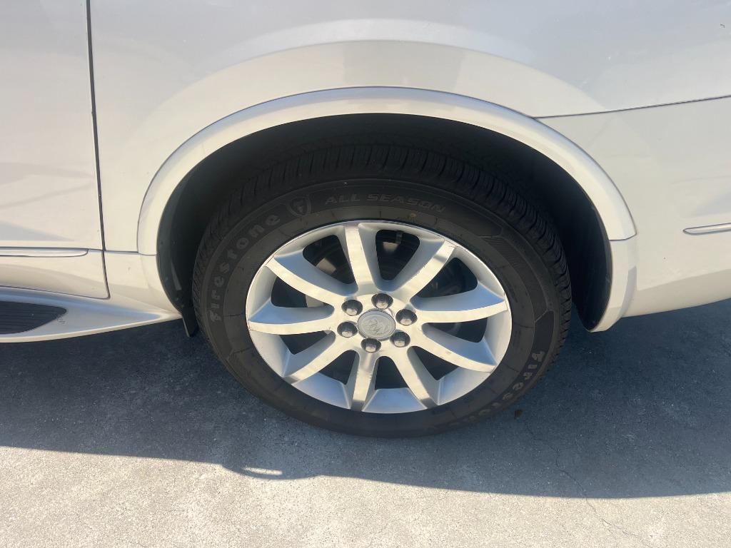 2014 Buick Enclave - $13,995