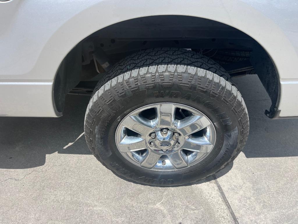 2014 Ford F-150 - $13,995