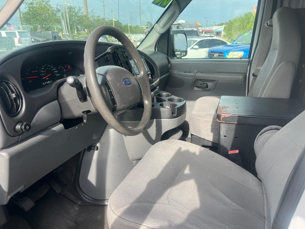 2008 Ford E350 - $4,995