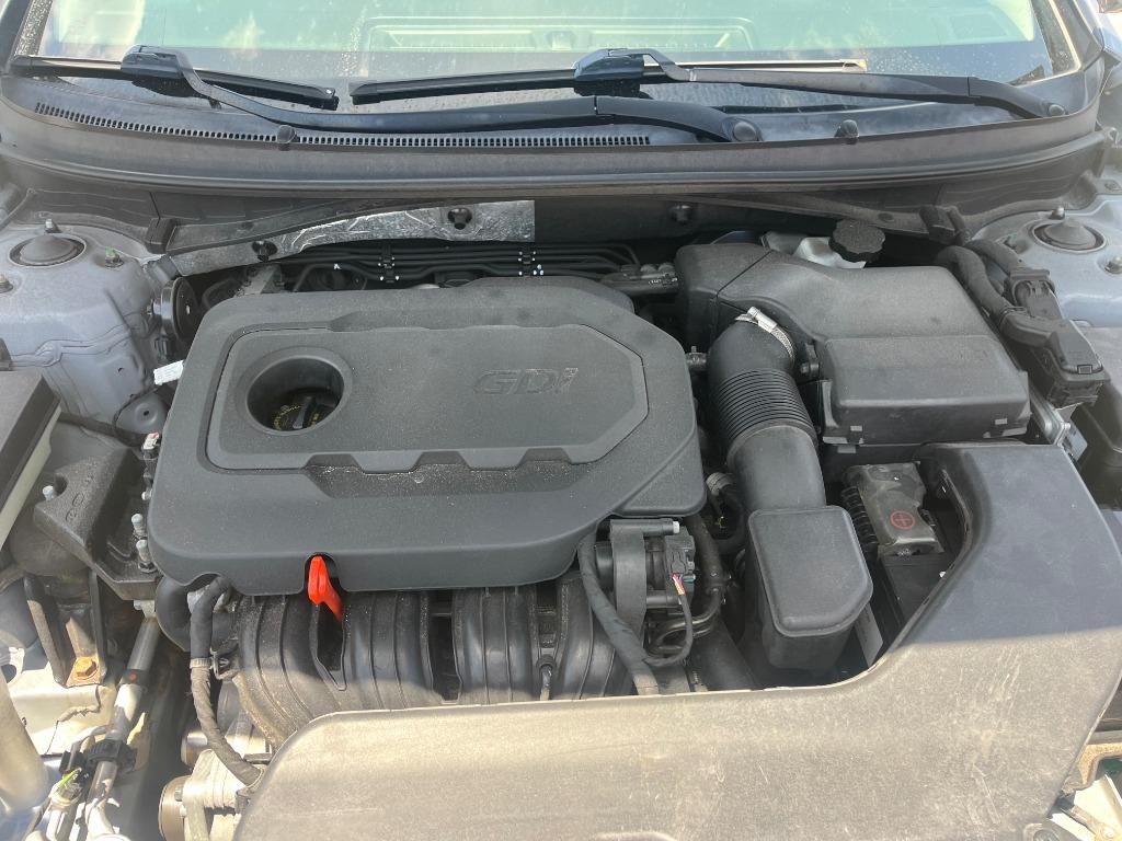 2015 Hyundai Sonata - $10,995