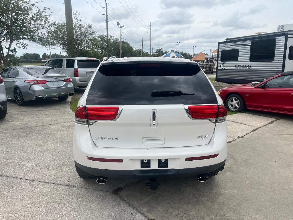 2013 Lincoln MKX - $10,995