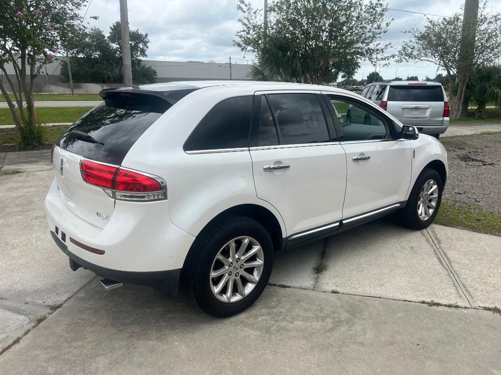 2013 Lincoln MKX - $10,995