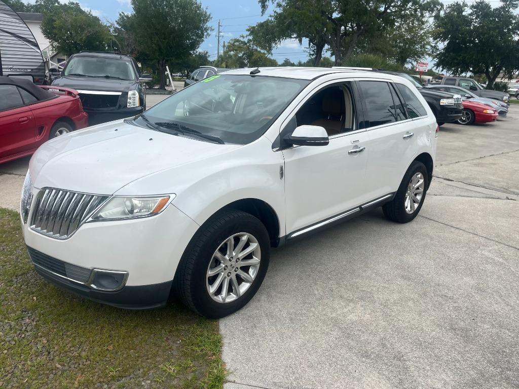 2013 Lincoln MKX - $10,995
