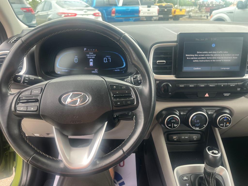 2023 Hyundai Venue - $13,995