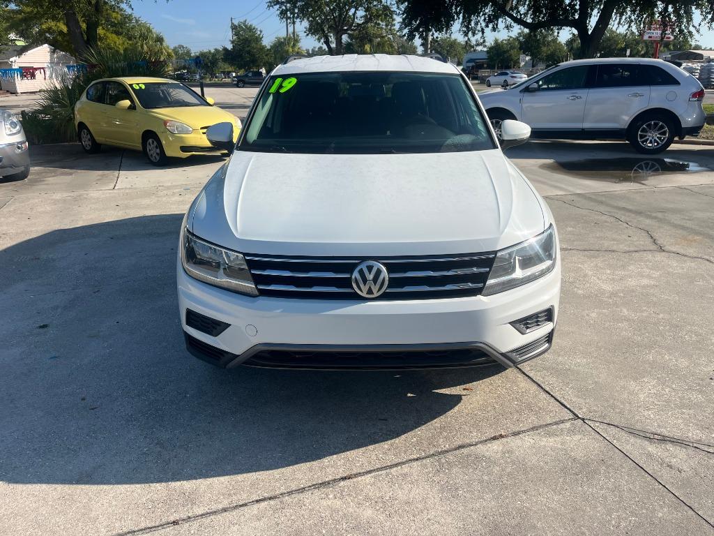 2019 Volkswagen Tiguan - $13,995