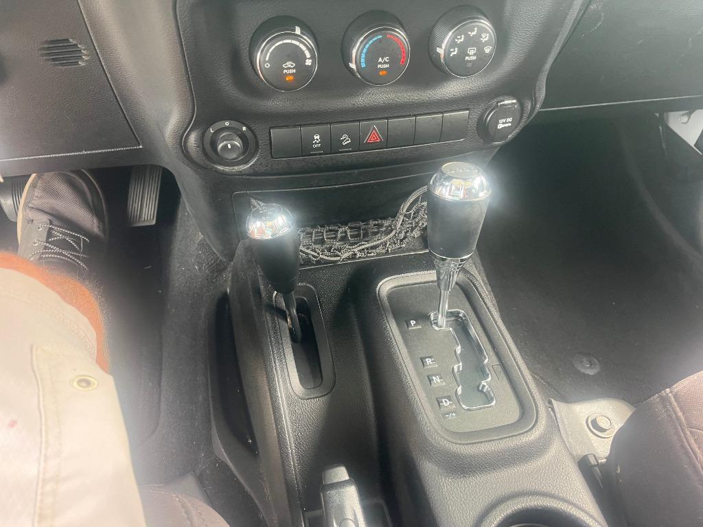 2014 Jeep Wrangler - $14,995