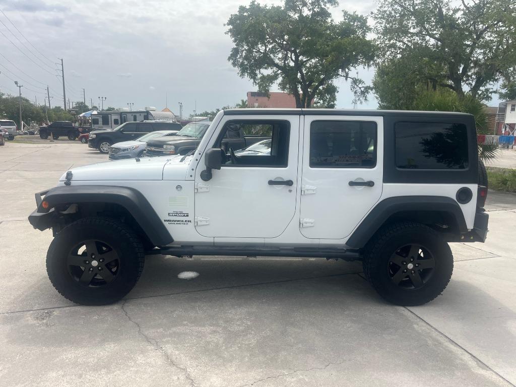 2014 Jeep Wrangler - $14,995