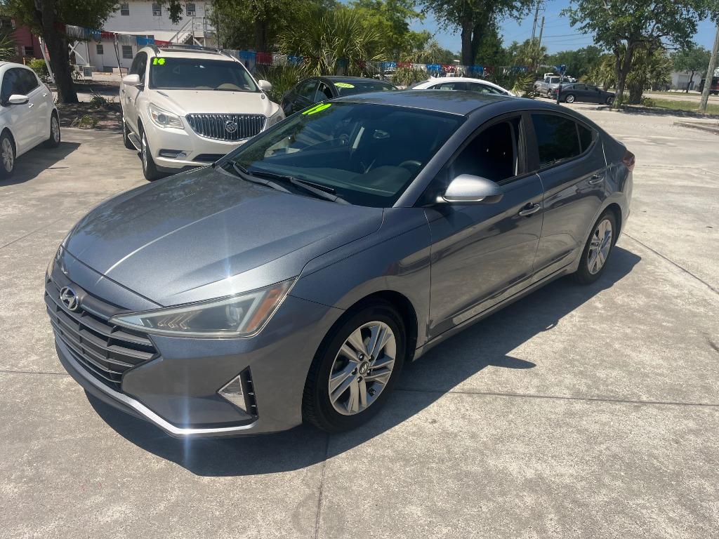 2019 Hyundai Elantra - $9,995