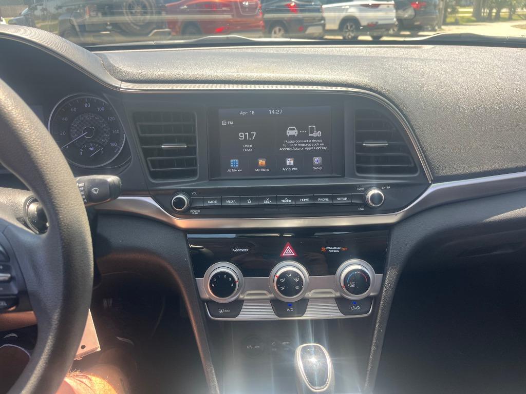 2019 Hyundai Elantra - $9,995