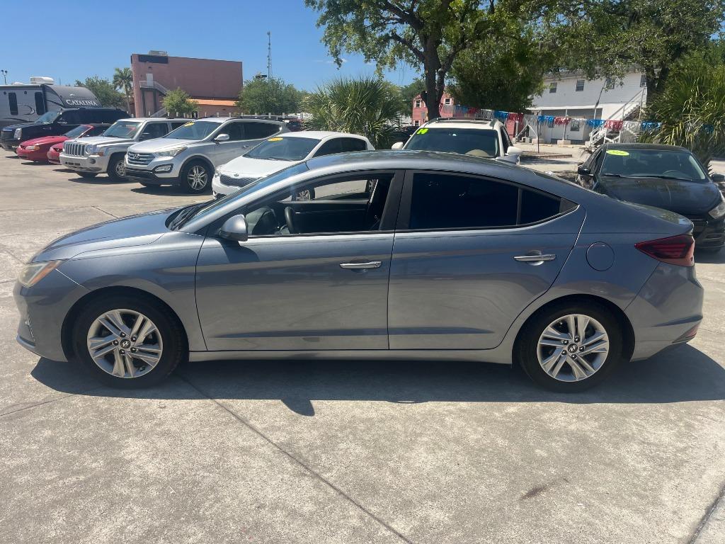 2019 Hyundai Elantra - $9,995