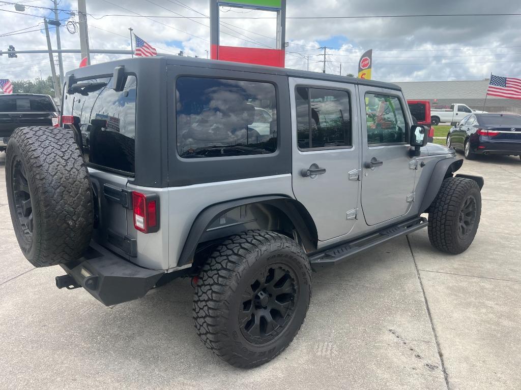 2014 Jeep Wrangler - $14,995