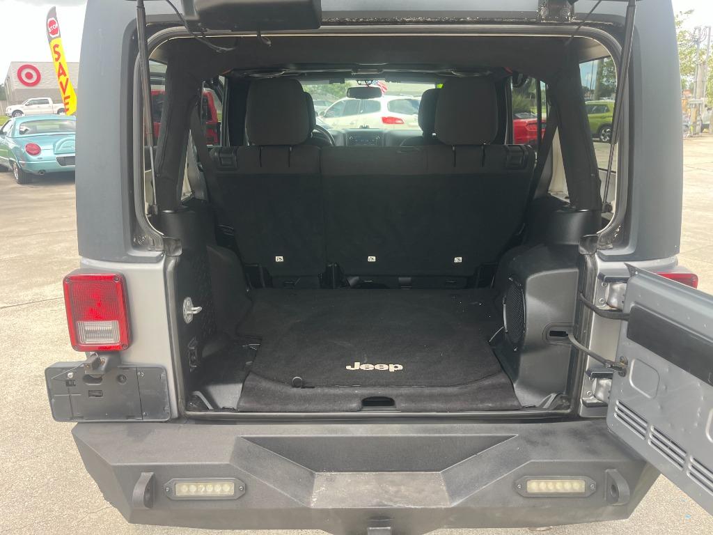 2014 Jeep Wrangler - $14,995