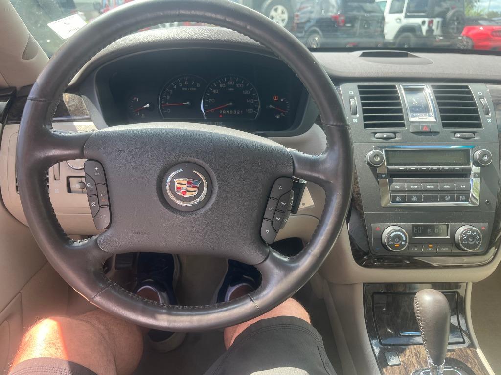 2008 Cadillac DTS - $6,995