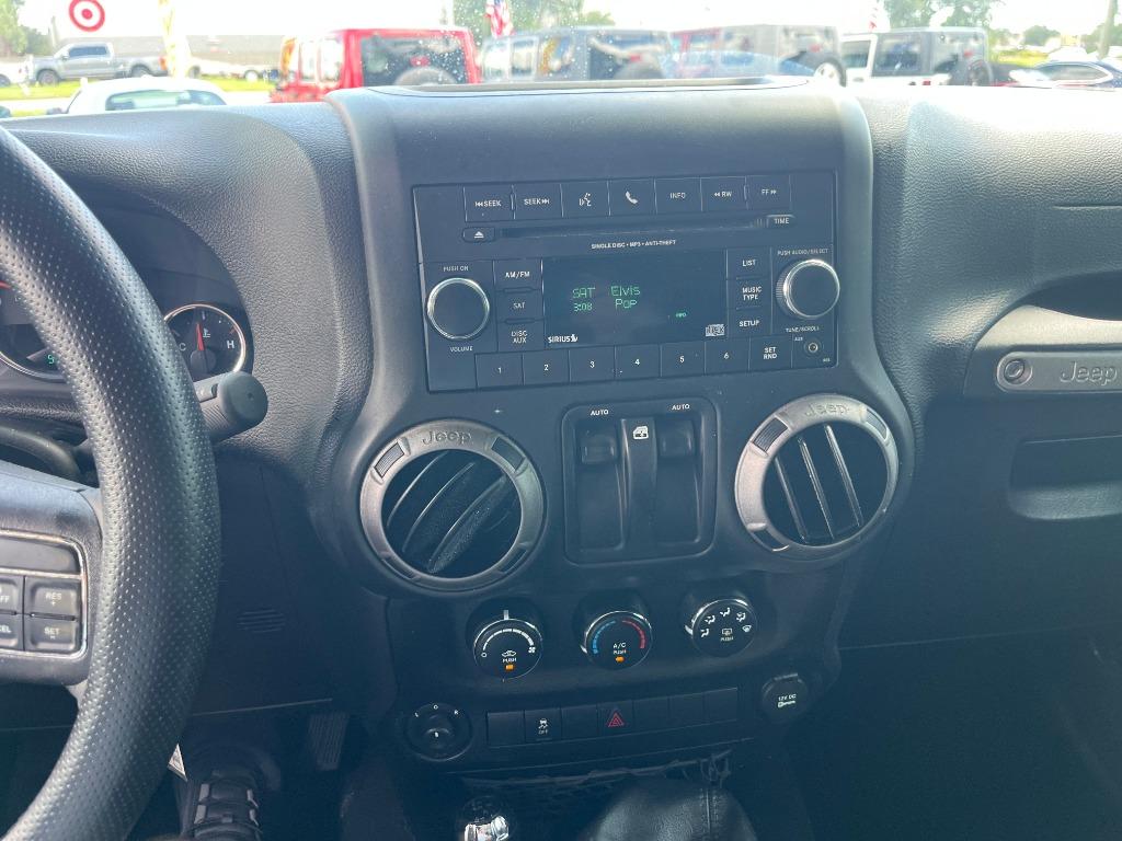 2016 Jeep Wrangler - $13,995