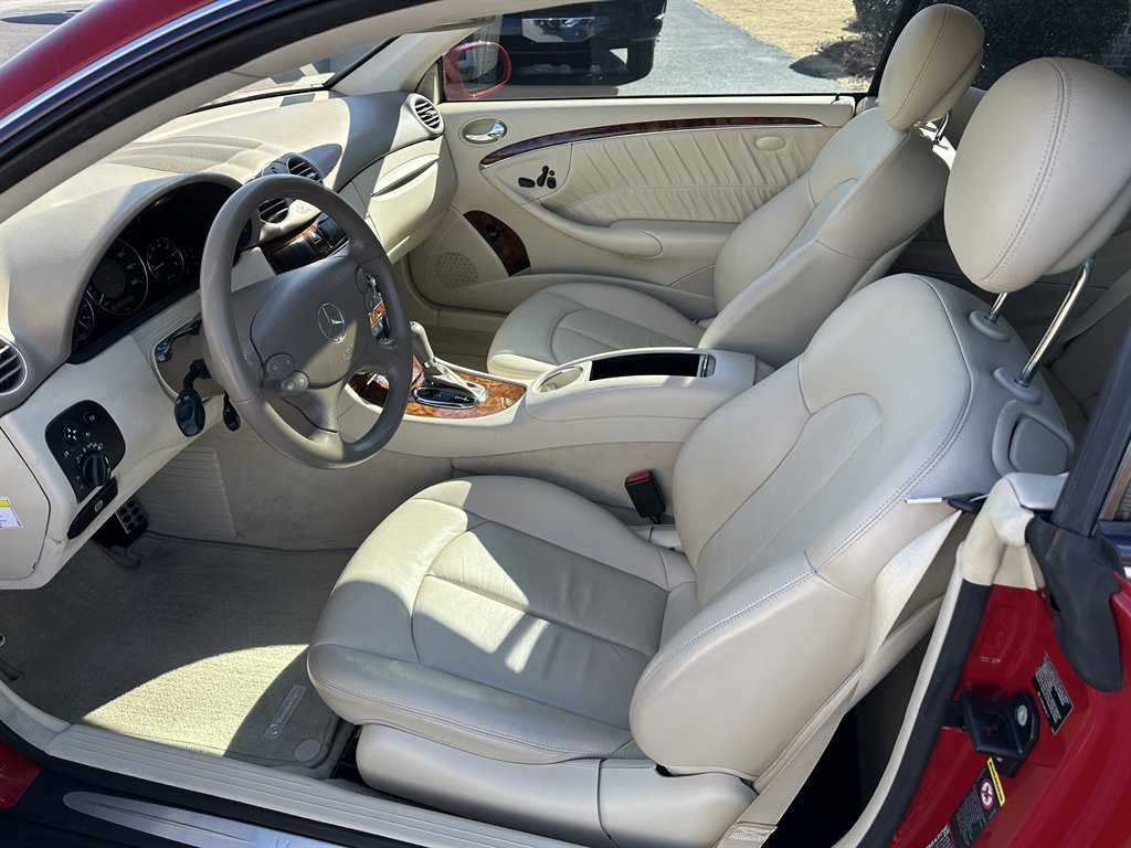 2008 Mercedes-Benz CLK-Class CLK350 photo
