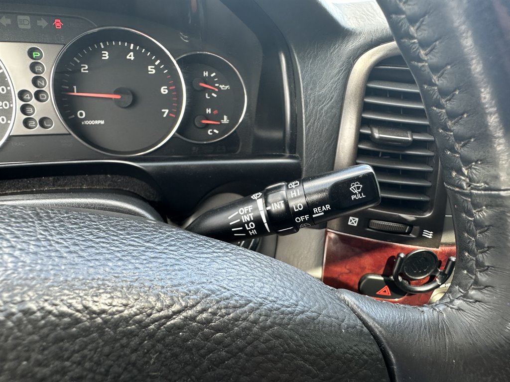 2006 Toyota Land Cruiser photo