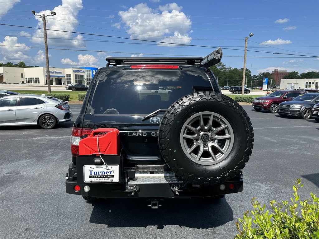 2006 Toyota Land Cruiser photo