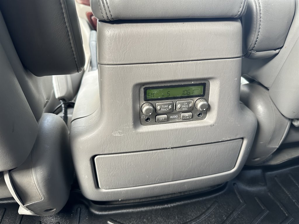 2006 Toyota Land Cruiser photo