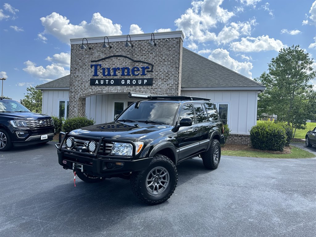 2006 Toyota Land Cruiser photo