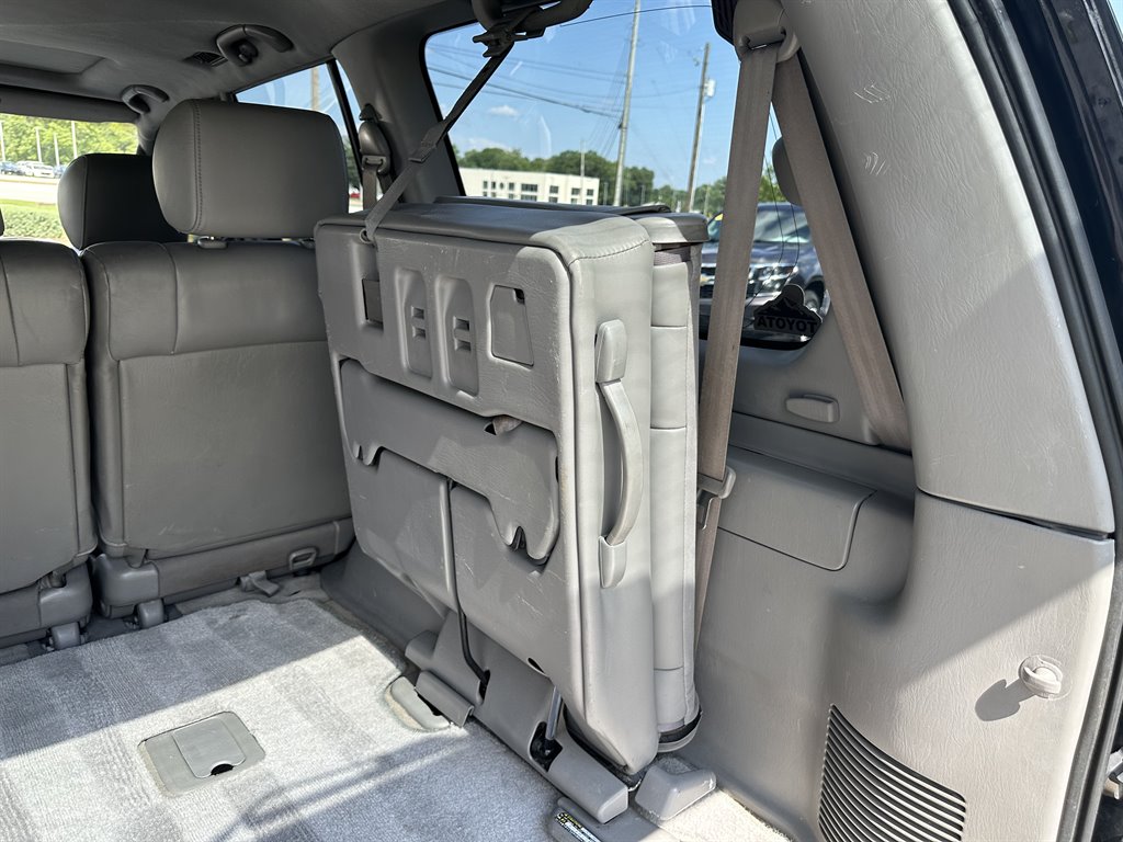 2006 Toyota Land Cruiser photo
