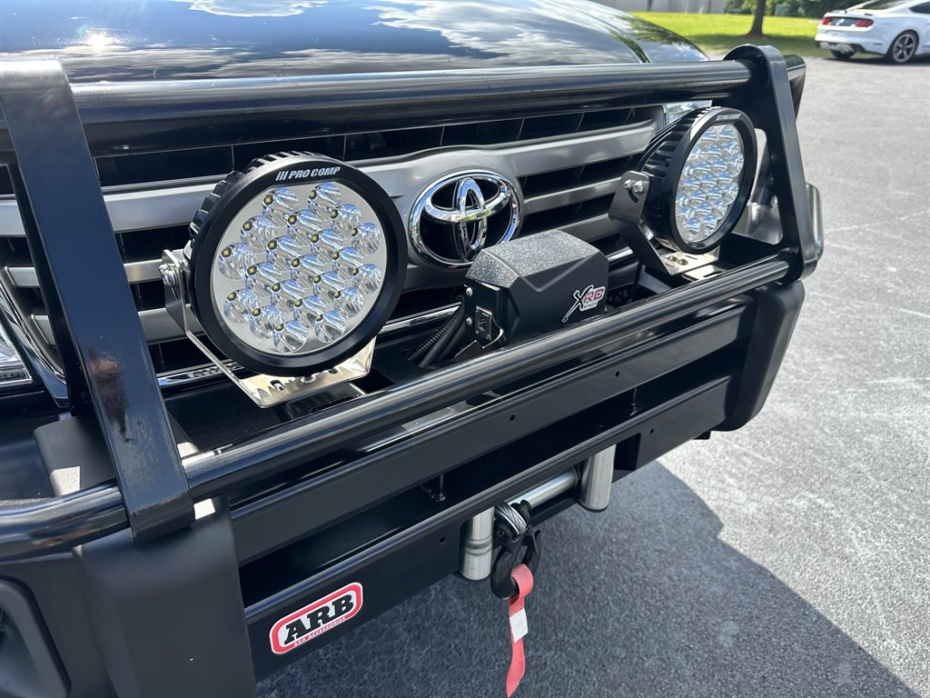 2006 Toyota Land Cruiser photo