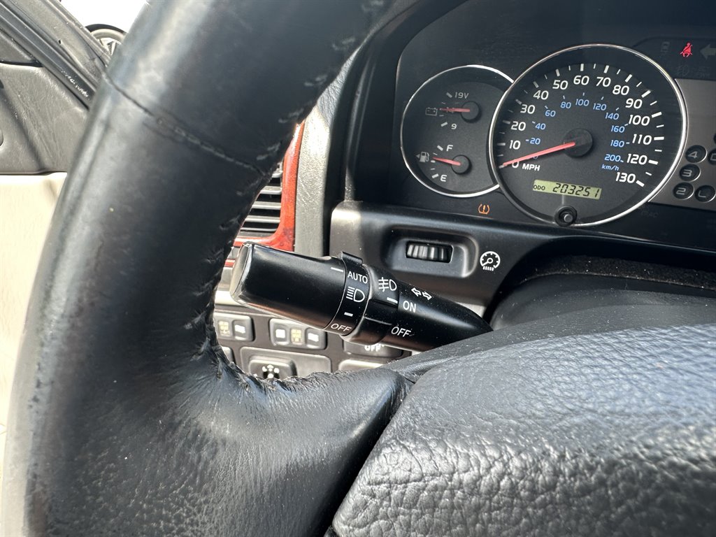 2006 Toyota Land Cruiser photo