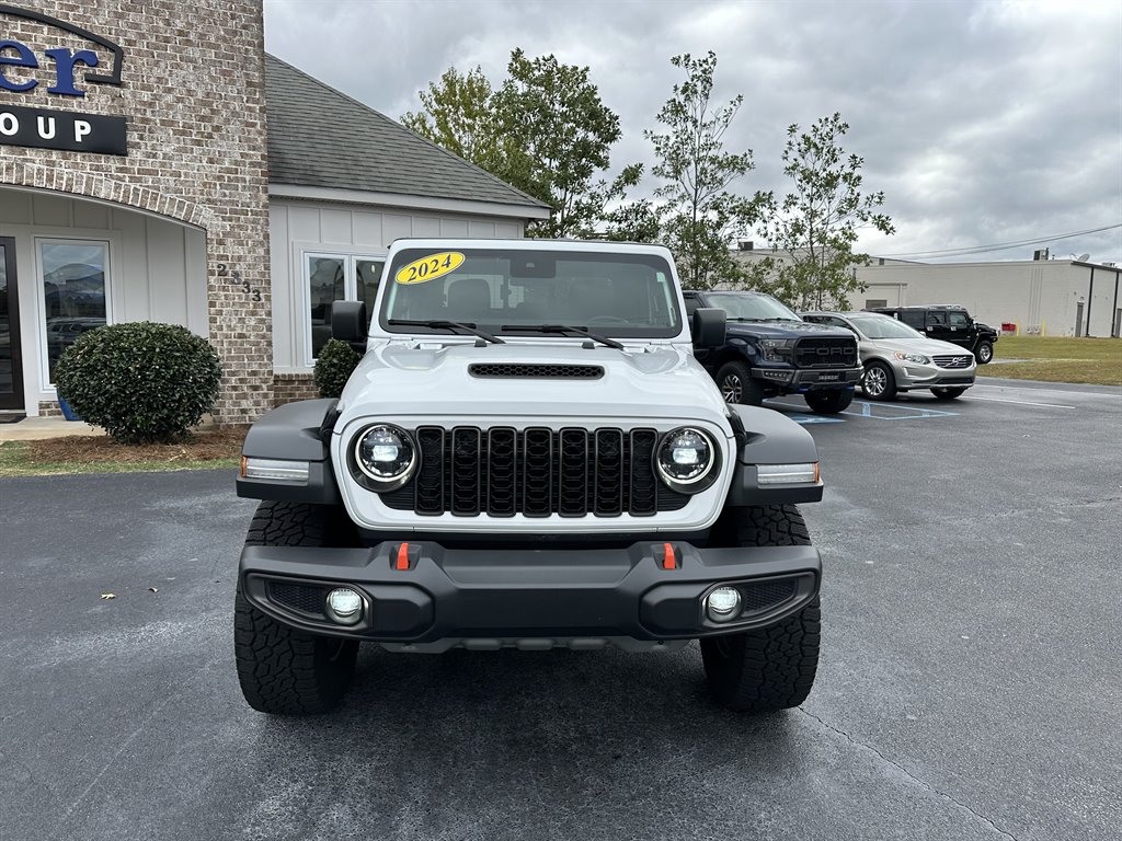 2024 Jeep Gladiator - $46,299
