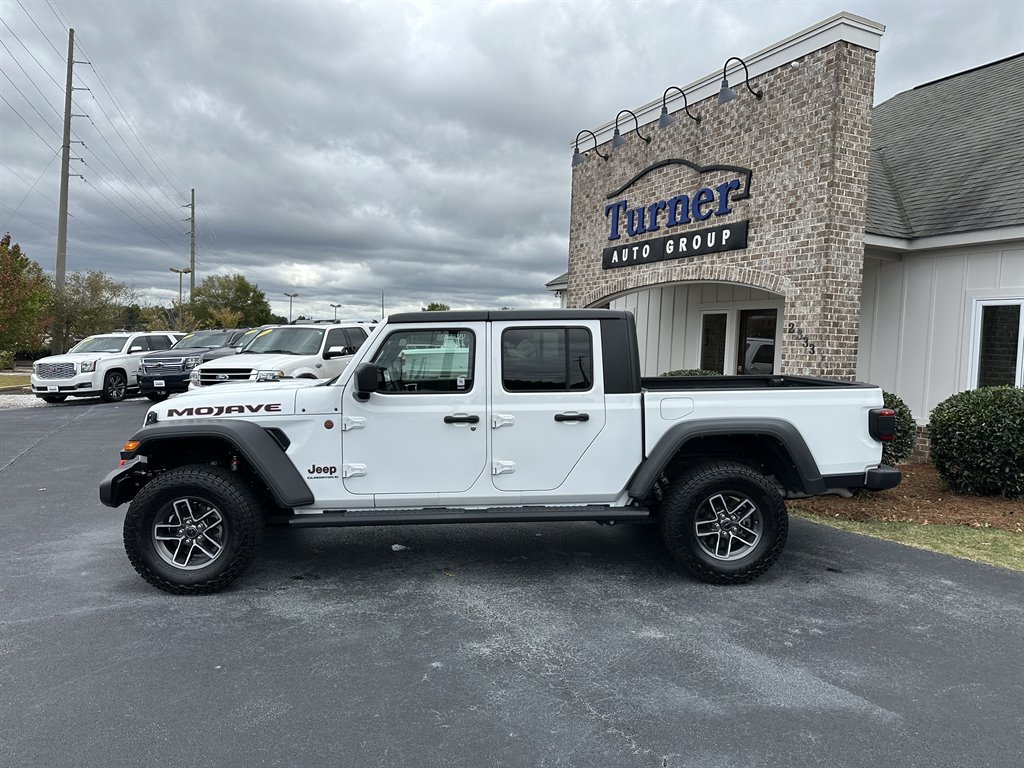 2024 Jeep Gladiator - $46,299