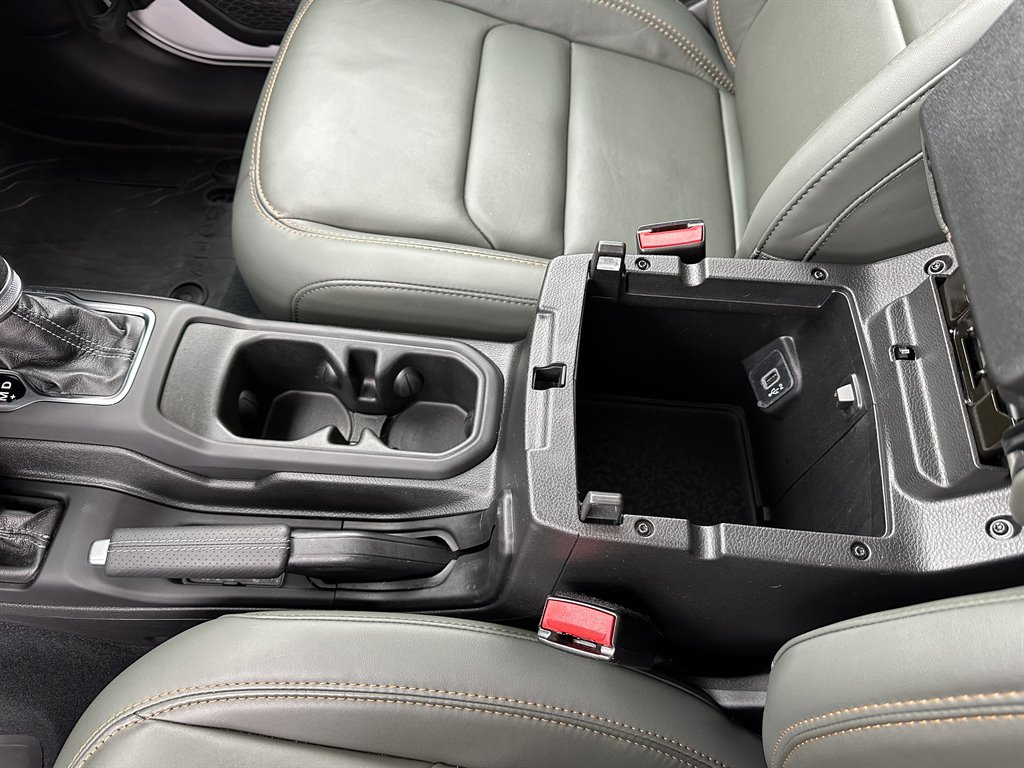 2024 Jeep Gladiator - $46,299