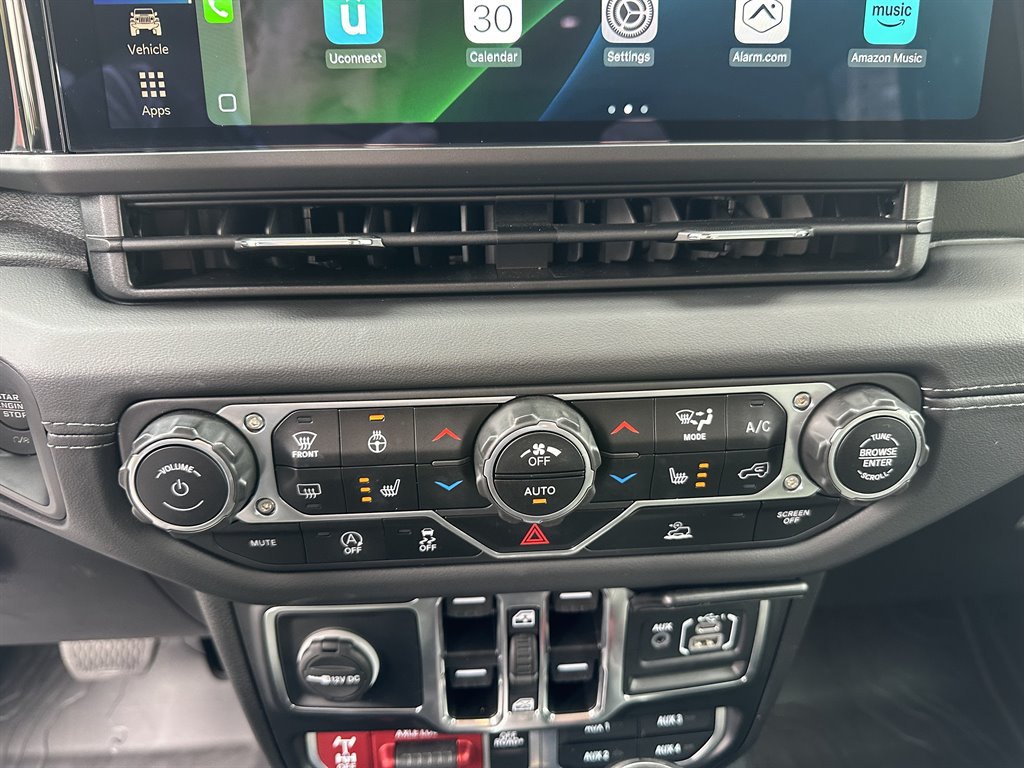 2024 Jeep Gladiator - $46,299