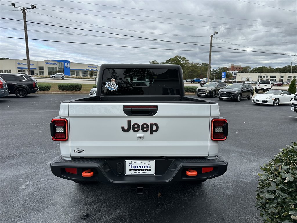 2024 Jeep Gladiator - $46,299