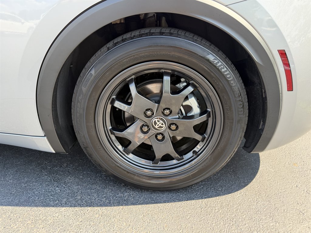 2024 Toyota Prius - $29,299