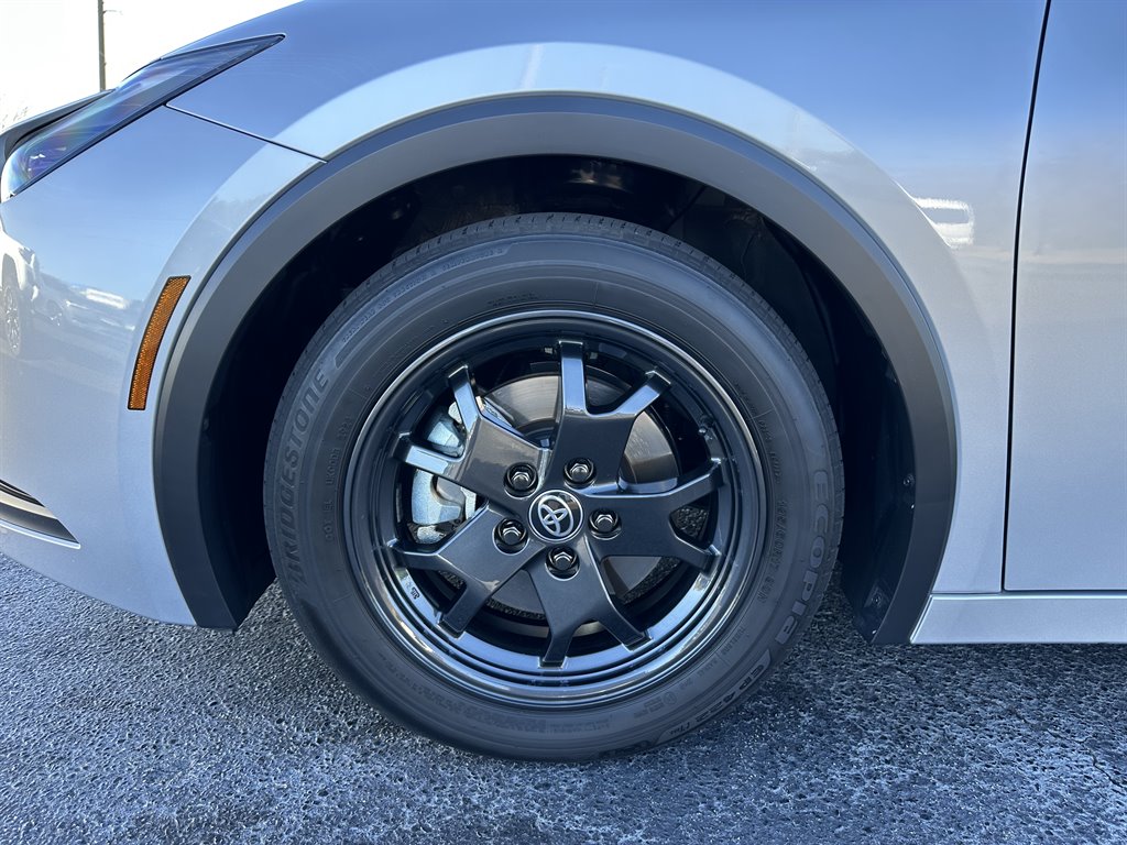 2024 Toyota Prius - $29,299