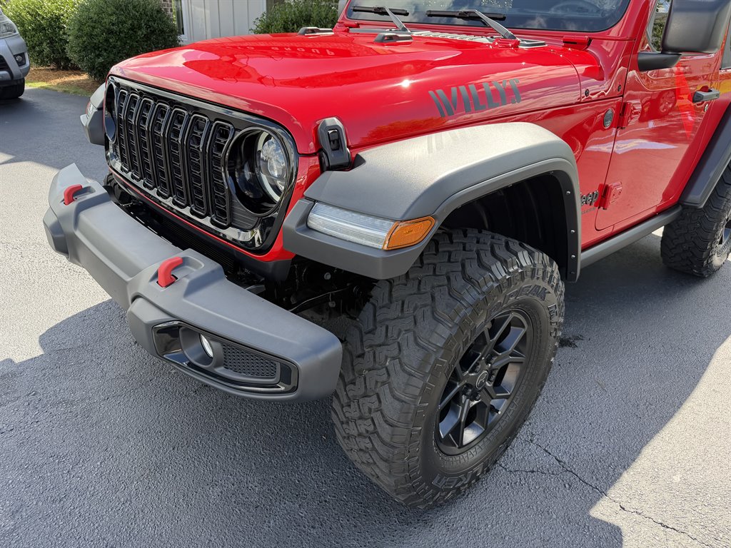 2025 Jeep Wrangler - $34,000