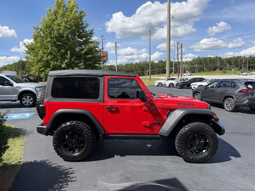 2025 Jeep Wrangler - $34,000