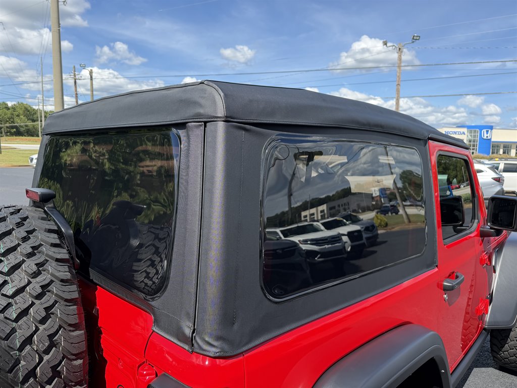 2025 Jeep Wrangler - $34,000