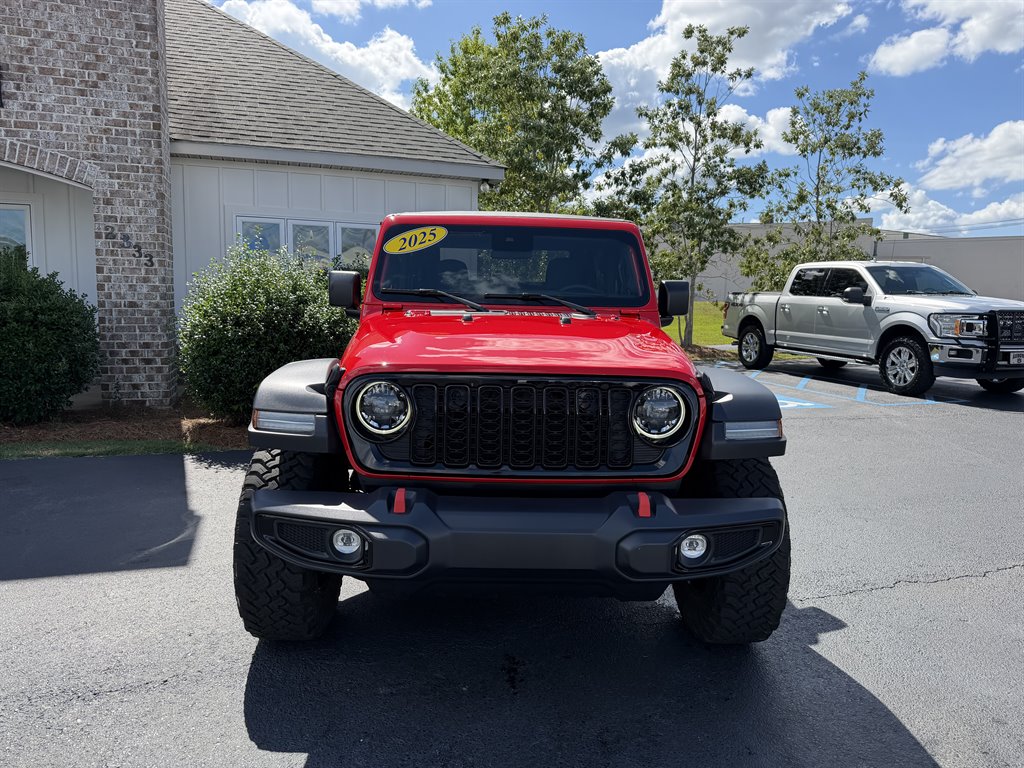 2025 Jeep Wrangler - $34,000