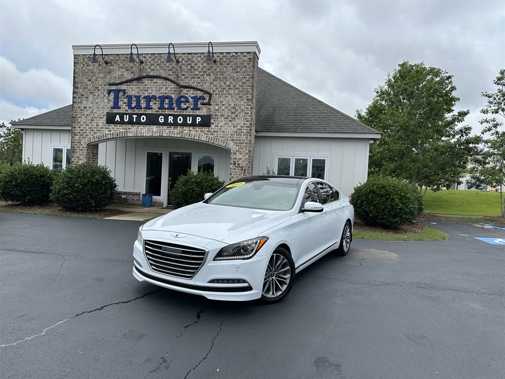 2016 Hyundai Genesis - $17,950