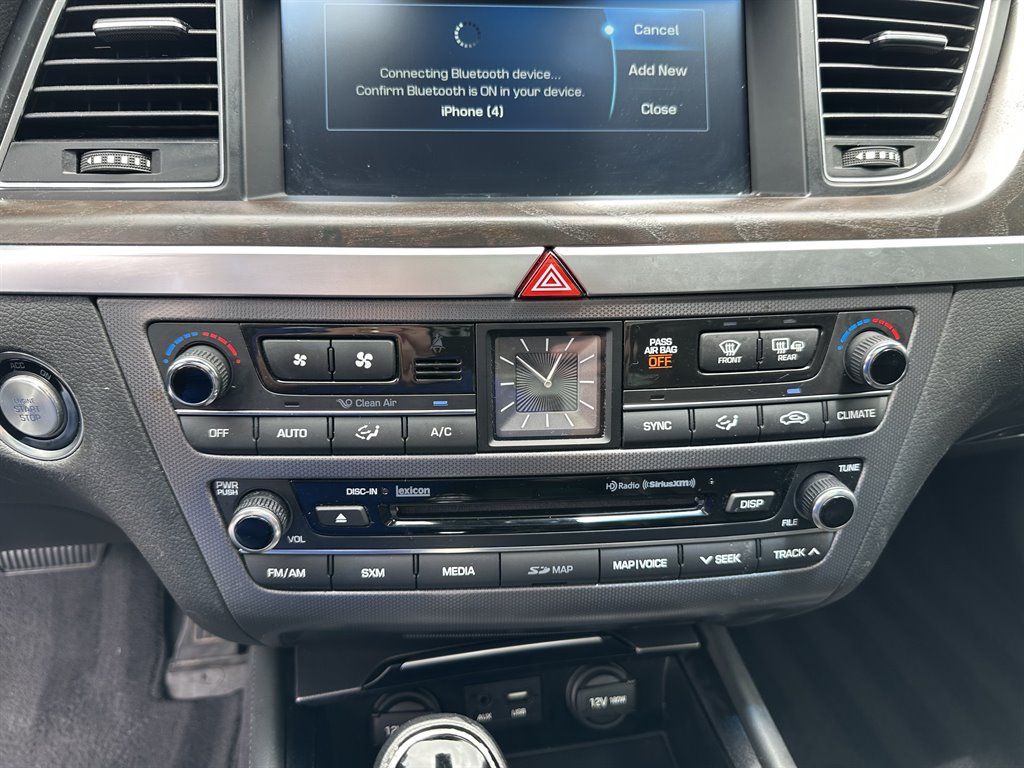 2016 Hyundai Genesis - $17,950