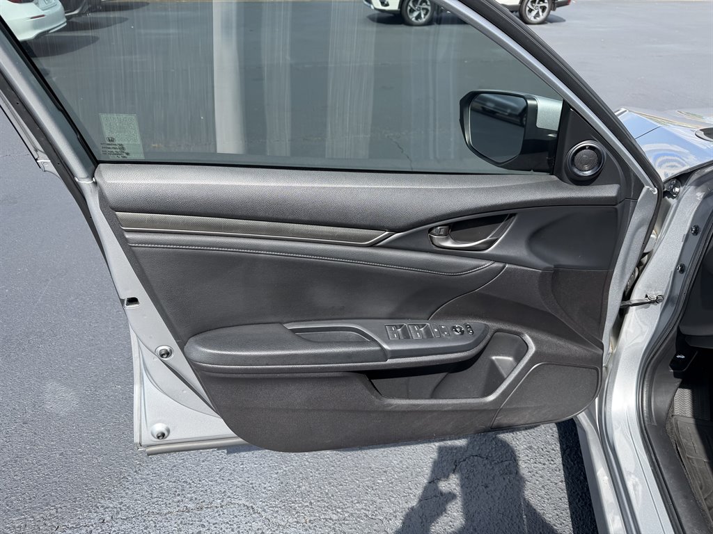 2019 Honda Civic - $9,999