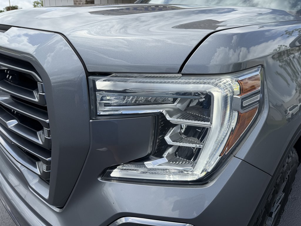 2021 GMC Sierra - $42,300