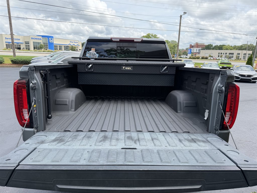 2021 GMC Sierra - $42,300