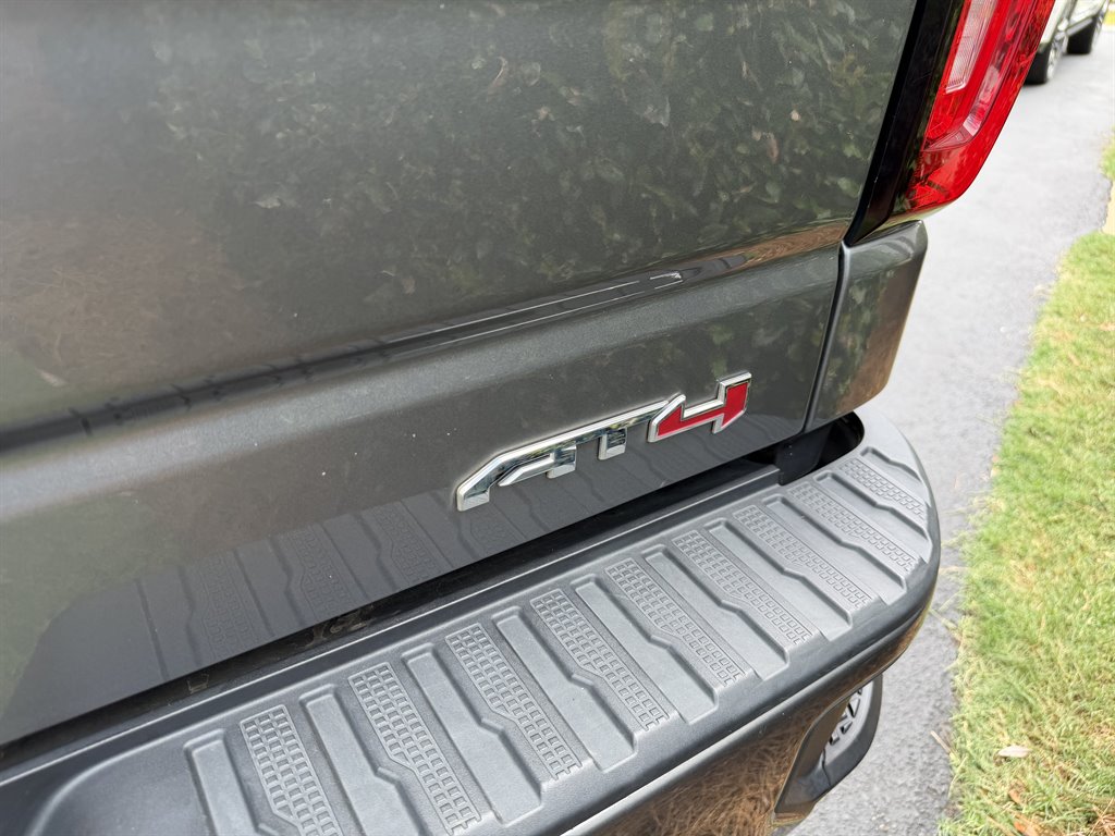 2021 GMC Sierra - $42,300